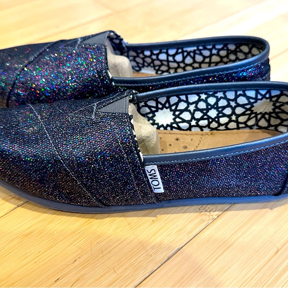 Tom’s Classic Shoes Multi-Glitter Slip On Women’s Size 6.5